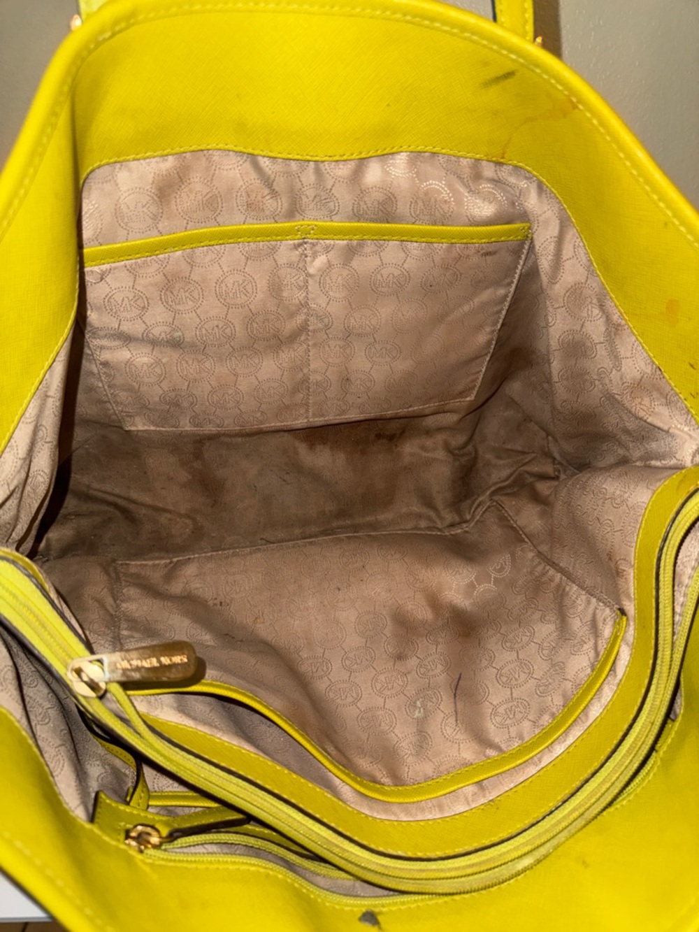 Michael Kors Chartreuse Leather Tote with MK Charm - Picture 4 of 6